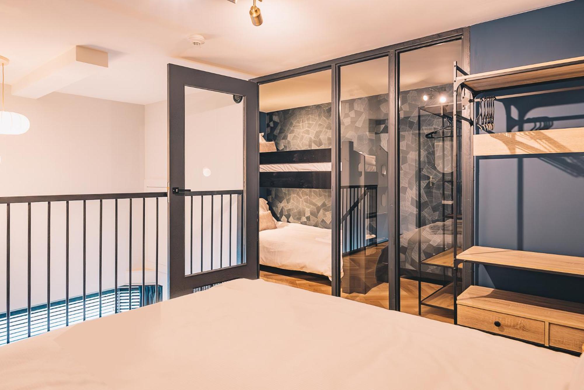 Aparthotel Lvm *